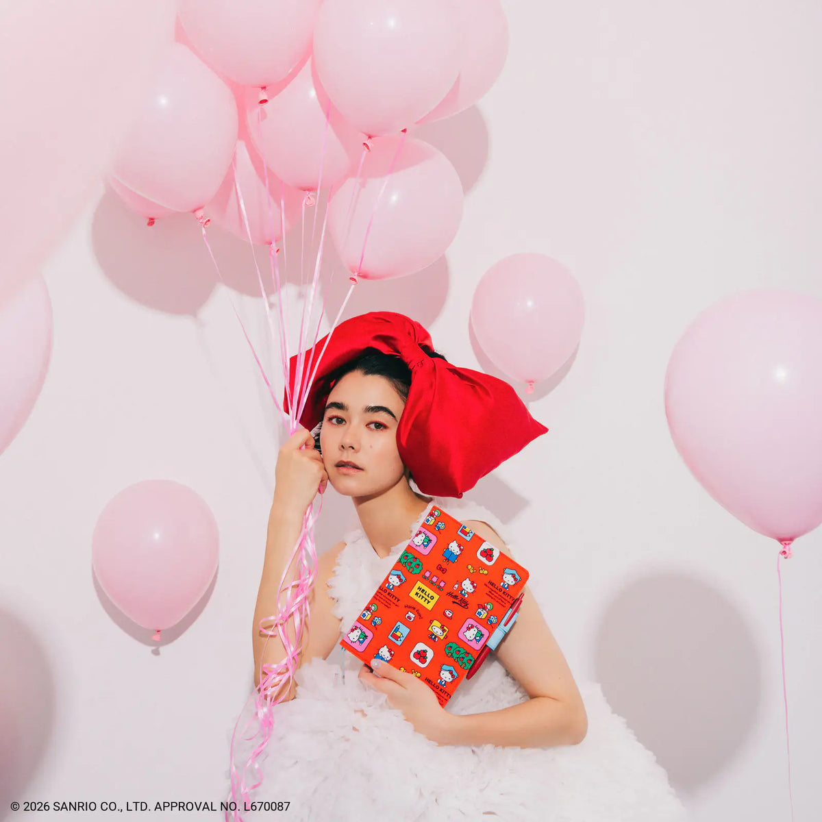 Hobonichi - 2027 TECHO HELLO KITTY (A5/A6) | Planner Cover